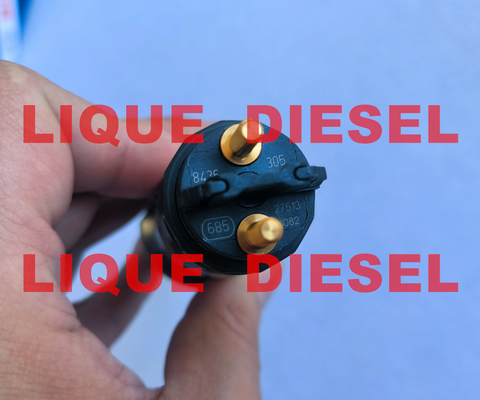 BOSCH Injector 0445120305 0 445 120 305 Cummins Injector 5268436 KOMATSU 6746-11-3100 6746113100 proveedor